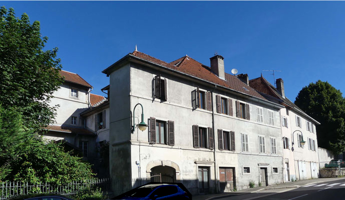 Grand logis Passerat, auberge  Croix Rouge
