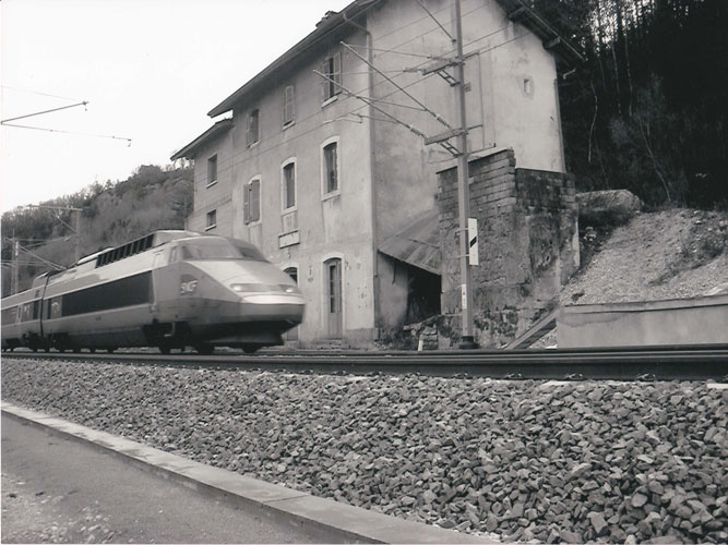 TGV &agrave; Ch&acirc;tillon en Michaille