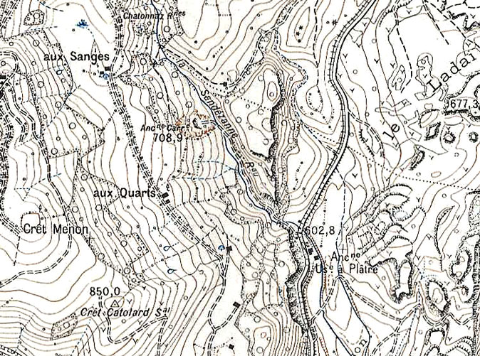 carri&egrave;re de pl&acirc;tre