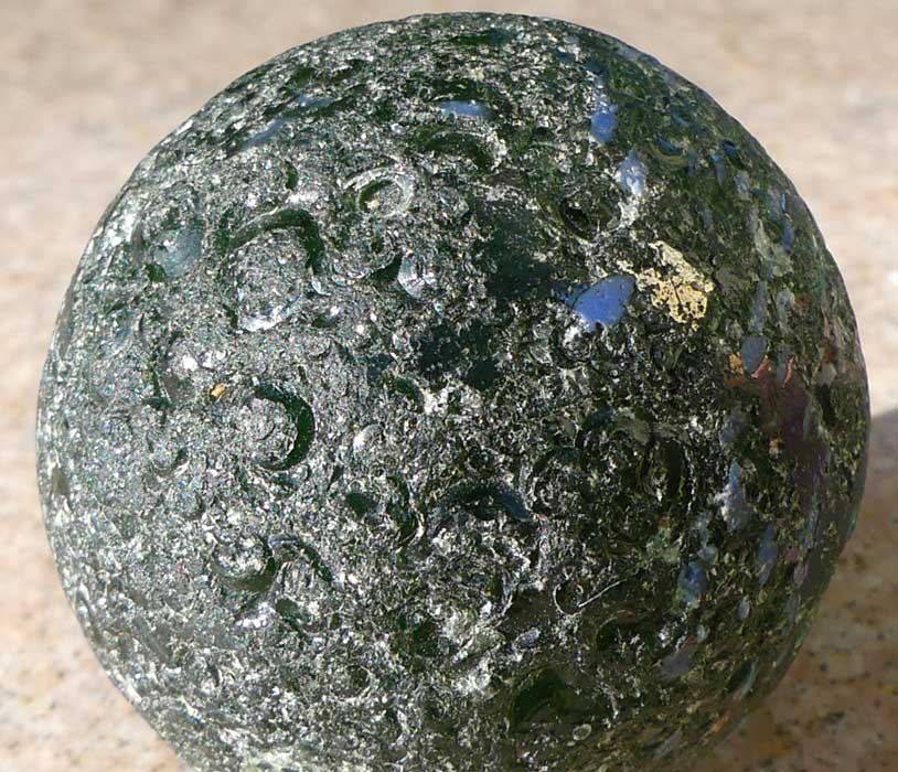 Lancrans, boule de verre