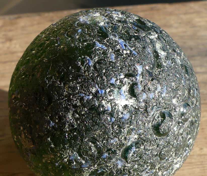 Lancrans, boule de verre