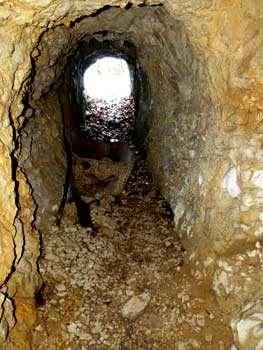 Giron, galerie de la Ch&egrave;vre